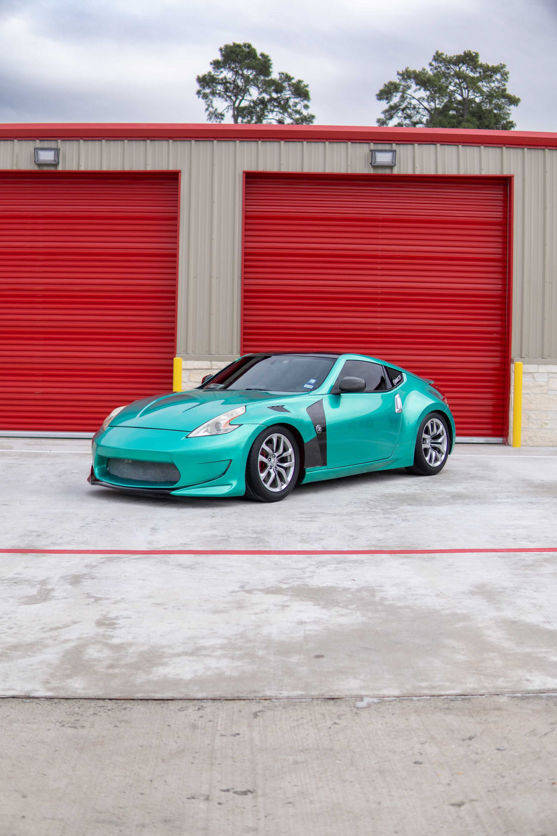 Nissan 370Z - Full Vehicle Wrap in Tinybot's "Metal Paint Emerald"