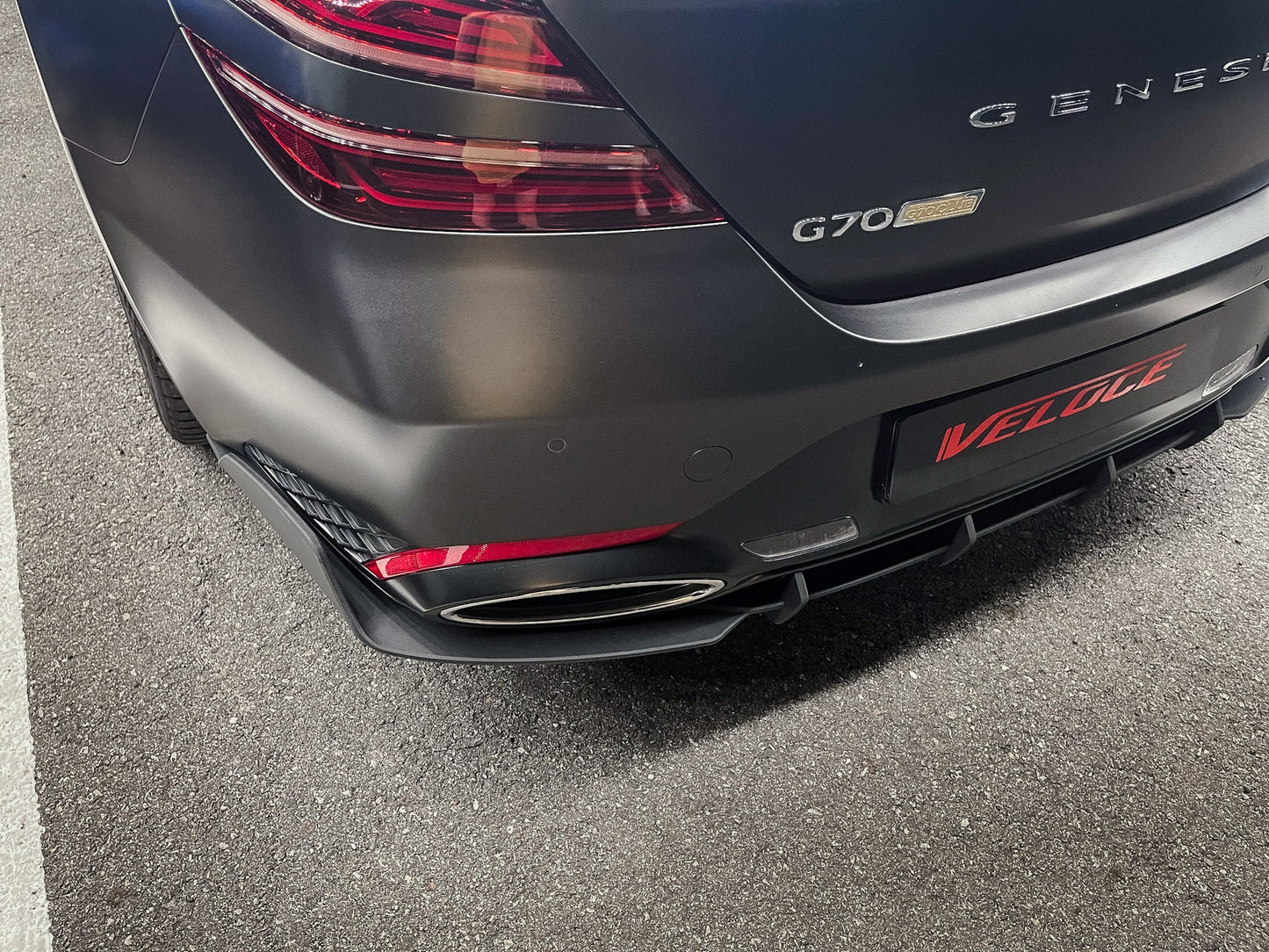 VELOCE Rear Spats and Diffuser + Fins Set for Genesis G70 2022+